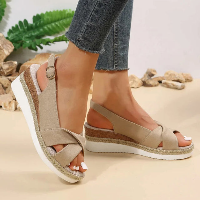 GS Wedge Slide | Stevige sandalen met sleehak voor dames