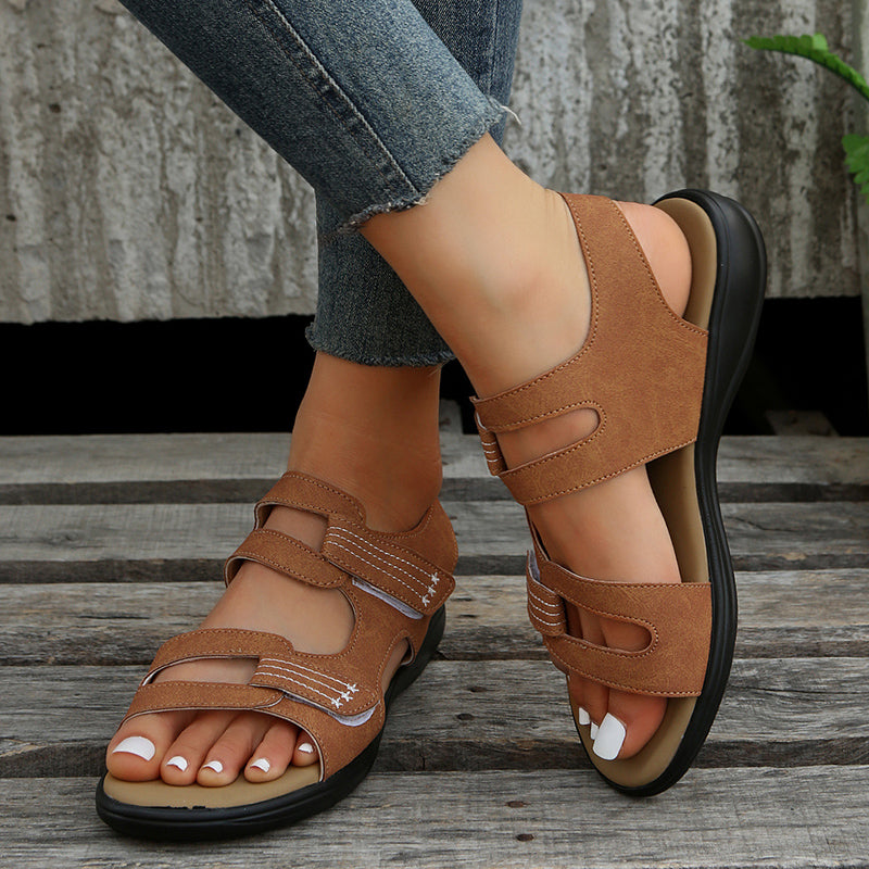 GS Slide | Casual sandalen met lage hak en klittenband sluiting voor dames