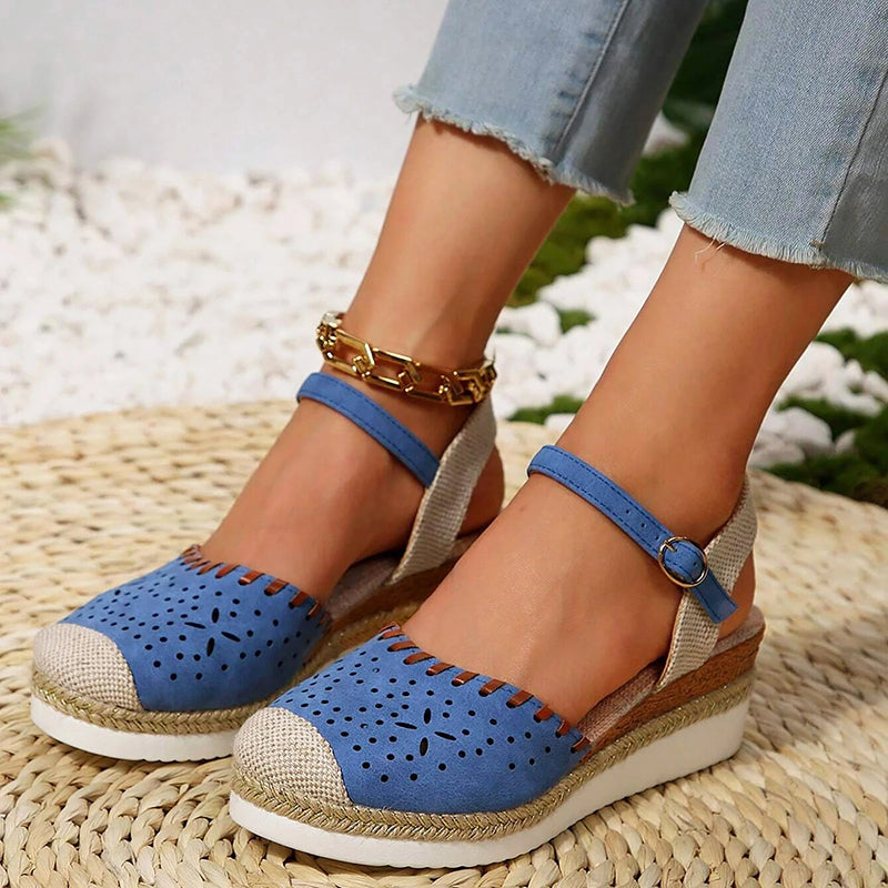 GS Wedge Sandaal | Luxe sleehak sandalen met wreef bandje voor dames