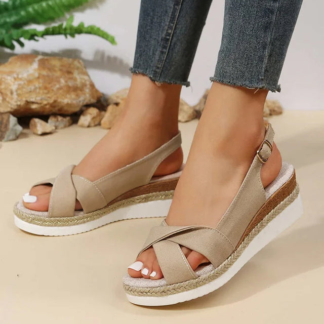 GS Wedge Slide | Stevige sandalen met sleehak voor dames