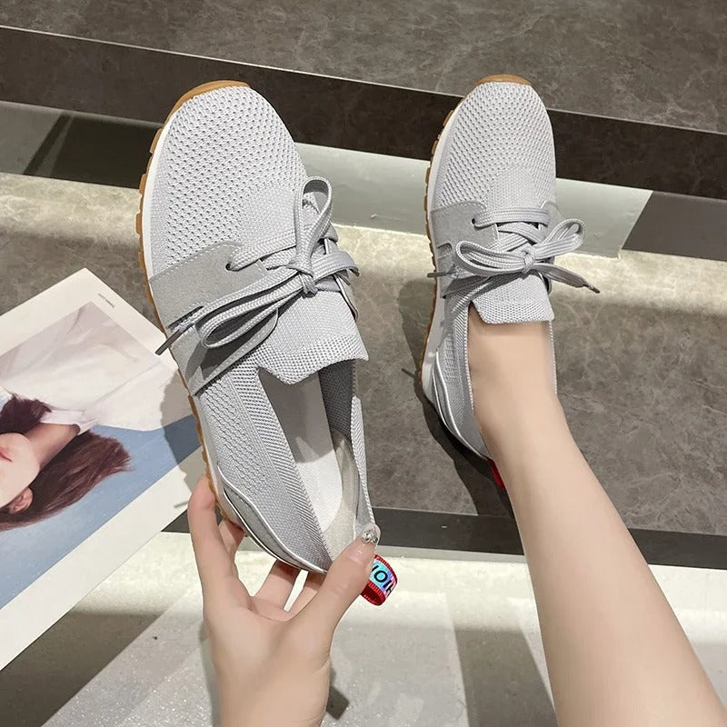 GS Knit Slide | Ademende mesh instap sneakers met veters voor dames